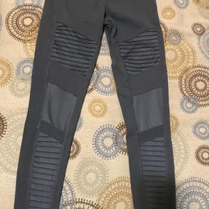 Alo motto leggings in grey